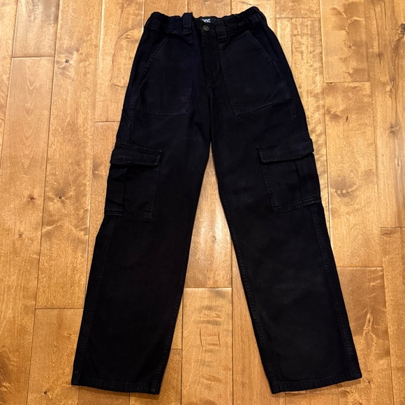 BDG Urban Outfitters Woman’sDark Cargo skate Pants Black NWOT